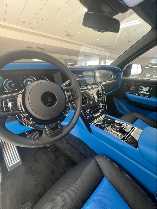 2026 Rolls-Royce Cullinan Black Badge - Image 6 of 10