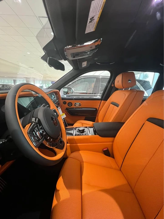 2026 Rolls-Royce Cullinan Black Badge - Image 7 of 8