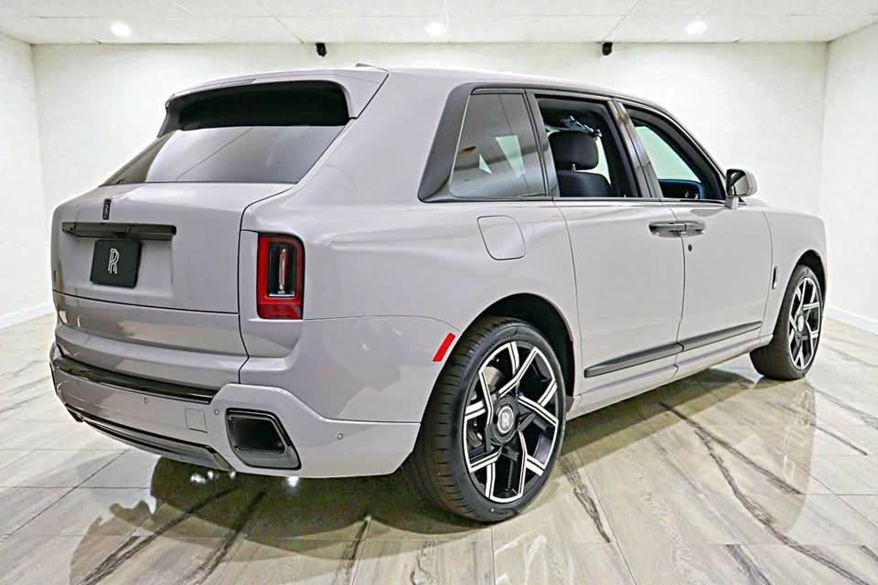 2026 Rolls-Royce Cullinan Black Badge - Image 20 of 20