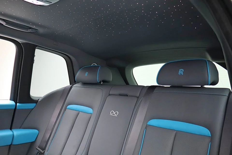 2026 Rolls-Royce Cullinan Black Badge - Image 17 of 20