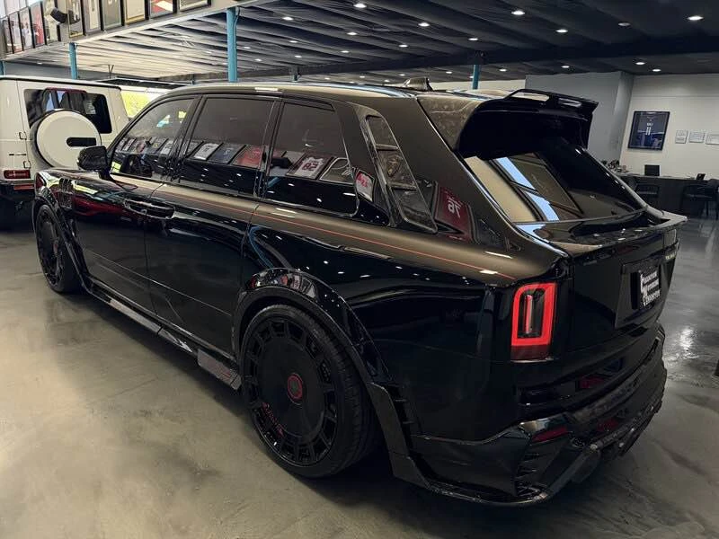 2026 Rolls-Royce Cullinan - Image 7 of 17