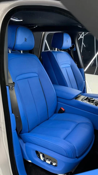 2026 Rolls-Royce Cullinan - Image 2 of 16