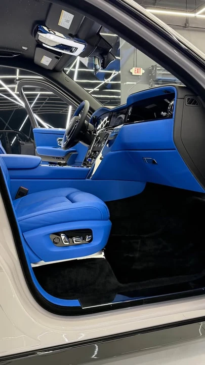 2026 Rolls-Royce Cullinan - Image 11 of 16