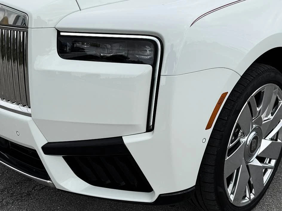 2026 Rolls-Royce Cullinan - Image 19 of 19