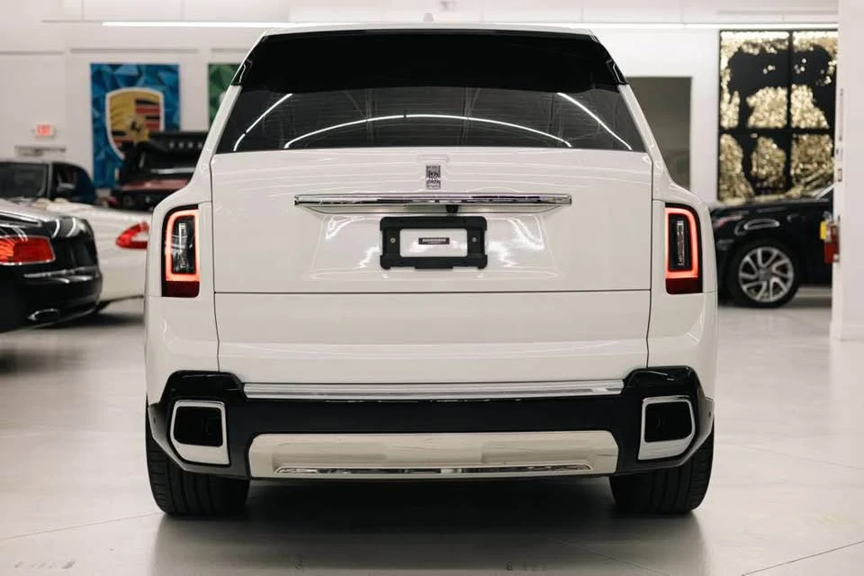 2026 Rolls-Royce Cullinan - Image 11 of 20