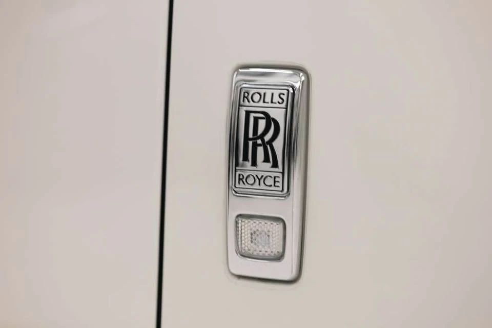 2026 Rolls-Royce Cullinan - Image 8 of 20