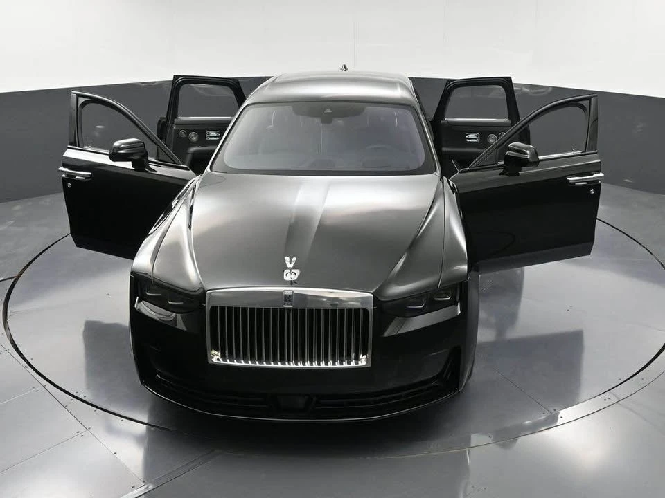 2026 Rolls-Royce Ghost 2nd Gen - Image 19 of 19