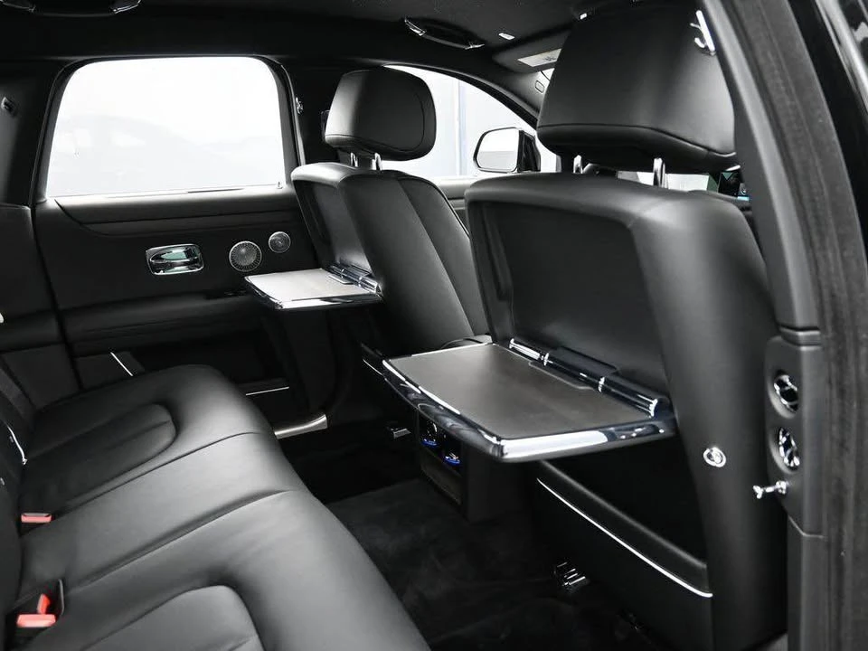 2026 Rolls-Royce Ghost 2nd Gen - Image 8 of 19