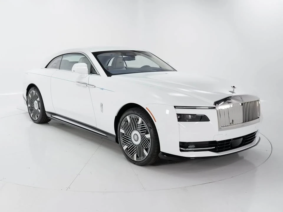 2026 Rolls-Royce Spectre - Image 5 of 19