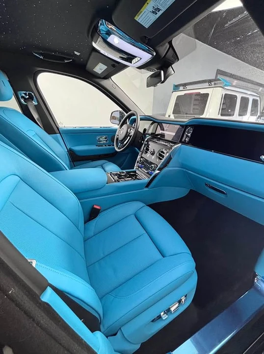 2026 Rolls-Royce Cullinan - Image 8 of 19