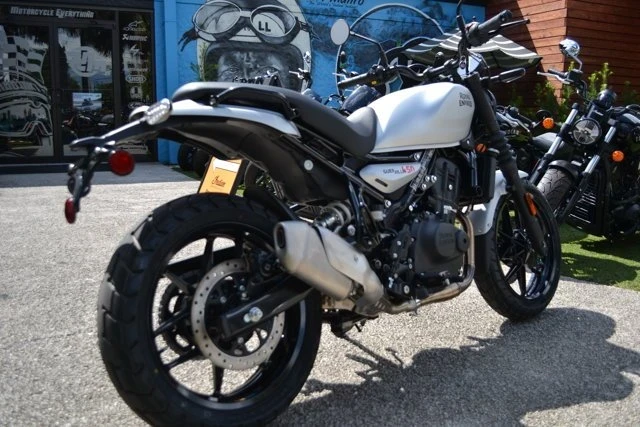2026 Royal Enfield - Image 5 of 16