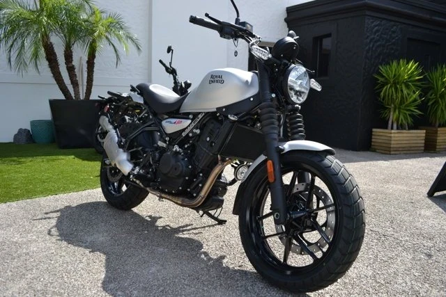 2026 Royal Enfield - Image 3 of 16