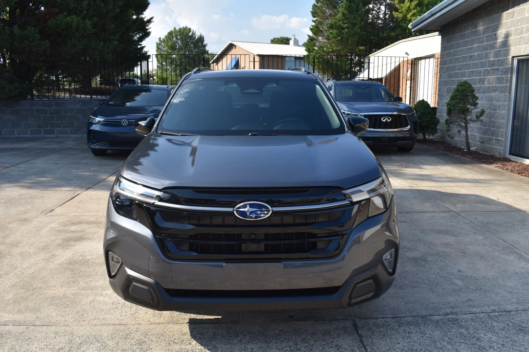 2026 Subaru Forester 6th Gen - Image 2 of 28