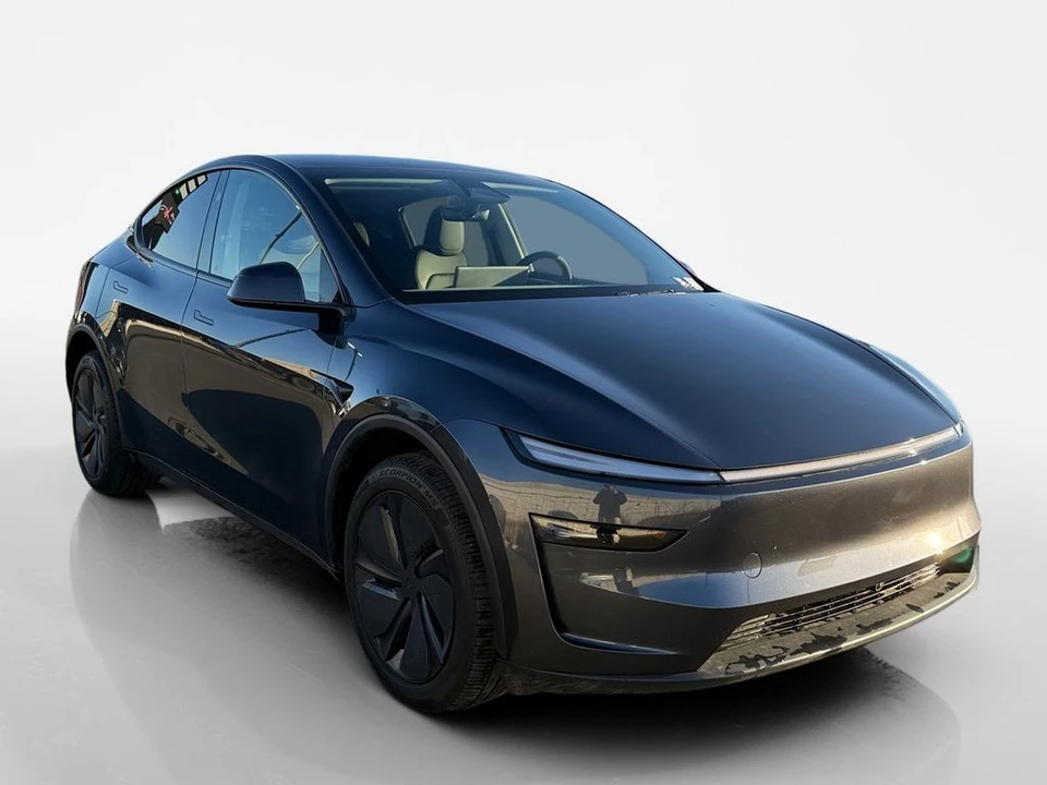 2026 Tesla Model Y - Image 2 of 21