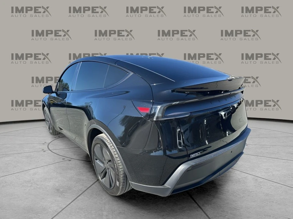 2026 Tesla Model Y - Image 3 of 21