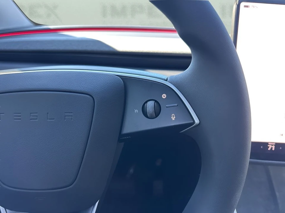 2026 Tesla Model Y - Image 17 of 21