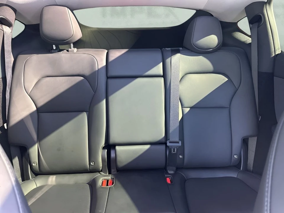 2026 Tesla Model Y - Image 12 of 21