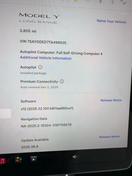 2026 Tesla Model Y - Image 12 of 12
