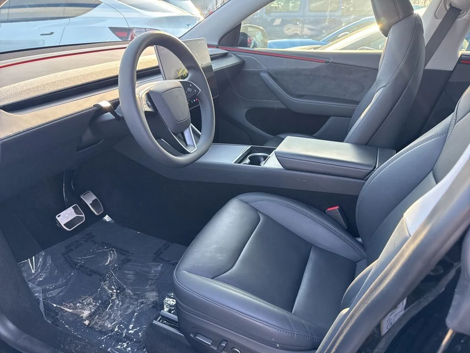2026 Tesla Model Y - Image 3 of 6