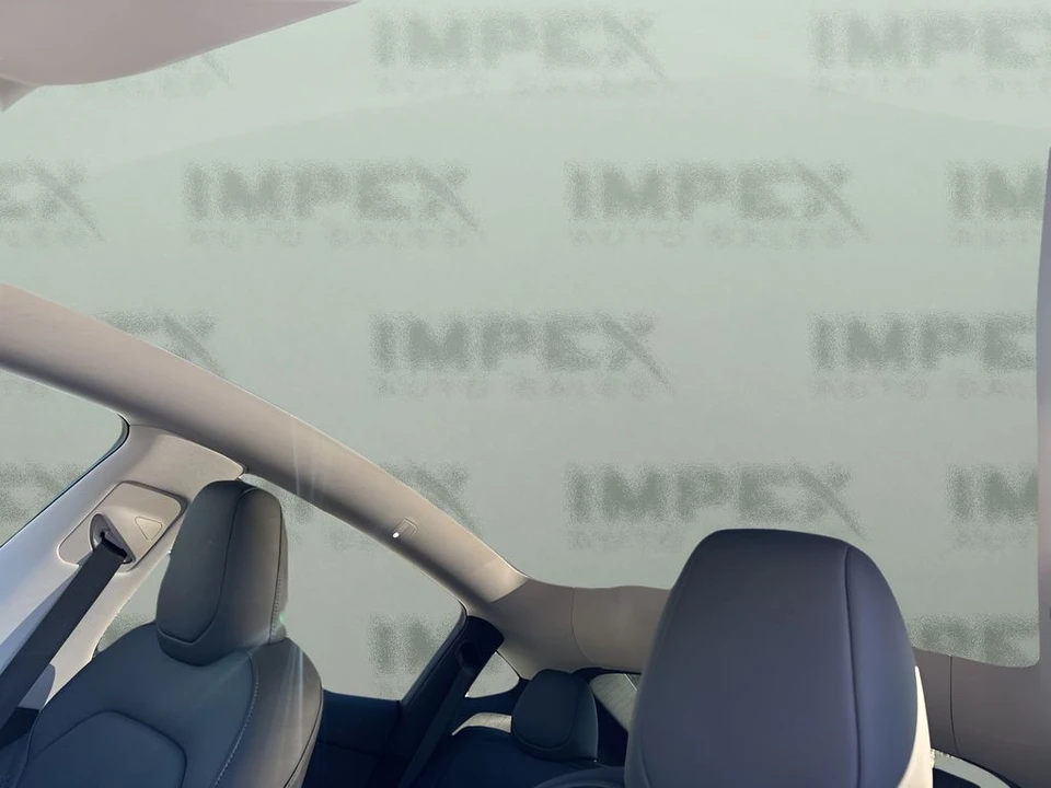 2026 Tesla Model Y - Image 11 of 21