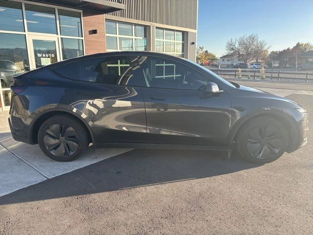 2026 Tesla Model Y - Image 8 of 21