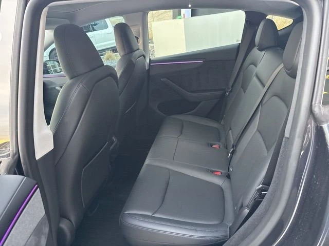 2026 Tesla Model Y - Image 17 of 21