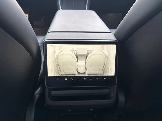 2026 Tesla Model Y - Image 15 of 21