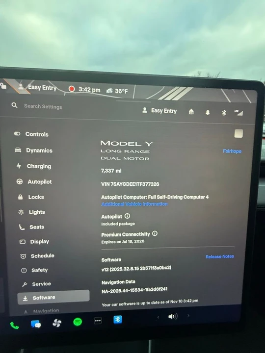 2026 Tesla Model Y - Image 13 of 13