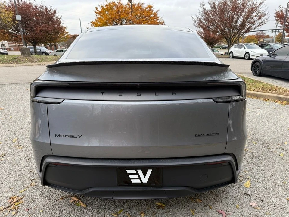 2026 Tesla Model Y - Image 6 of 13