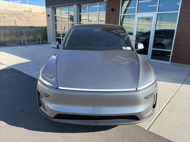 2026 Tesla Model Y - Image 3 of 21