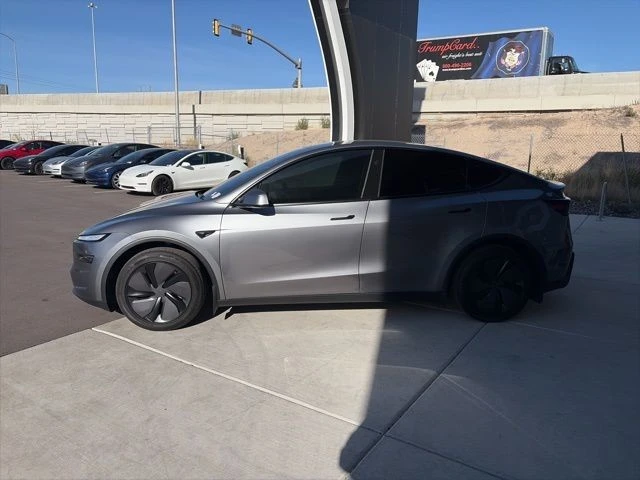 2026 Tesla Model Y - Image 5 of 21