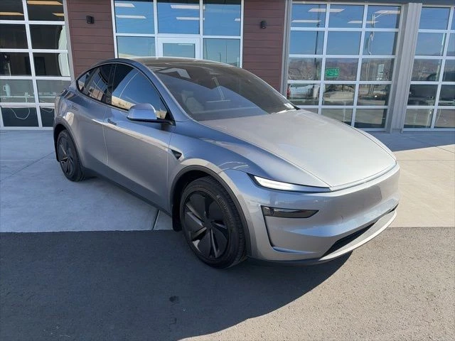 2026 Tesla Model Y - Image 2 of 21