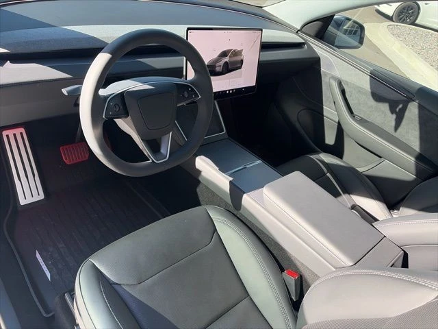 2026 Tesla Model Y - Image 12 of 21