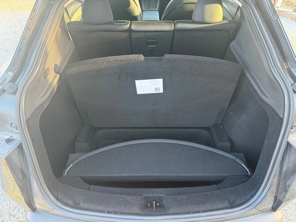 2026 Tesla Model Y - Image 6 of 12
