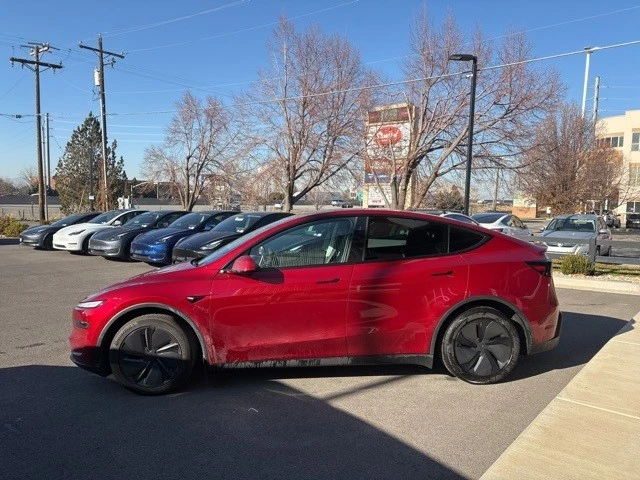 2026 Tesla Model Y - Image 5 of 21