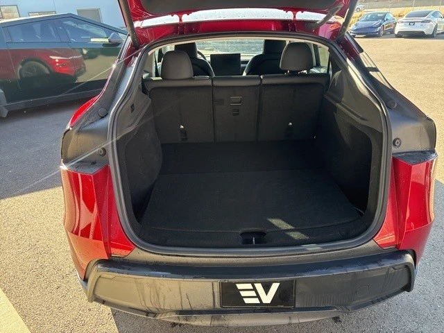 2026 Tesla Model Y - Image 19 of 21