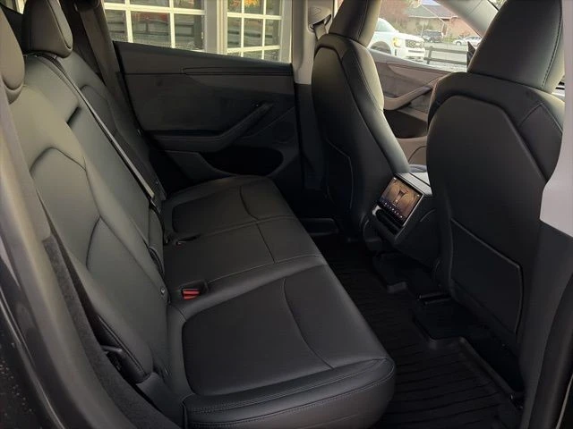 2026 Tesla Model Y - Image 20 of 21