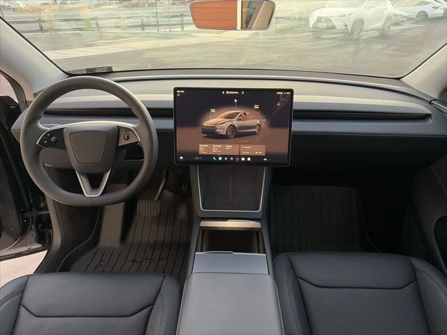 2026 Tesla Model Y - Image 21 of 21