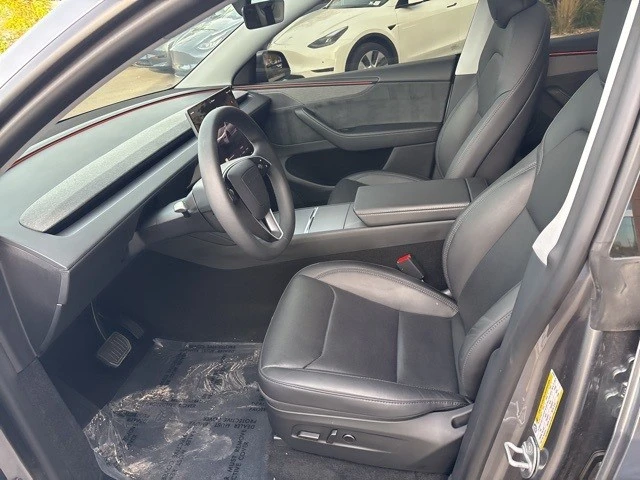 2026 Tesla Model Y - Image 12 of 21