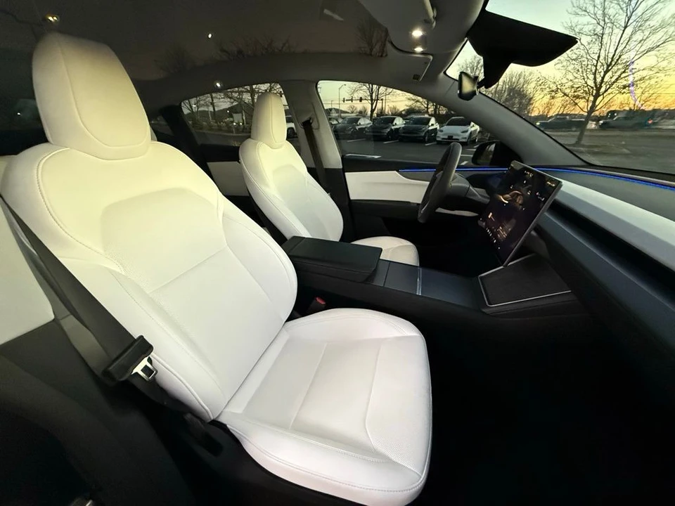 2026 Tesla Model Y - Image 20 of 21