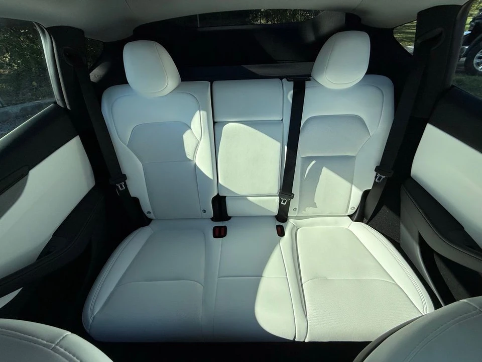 2026 Tesla Model Y - Image 4 of 12