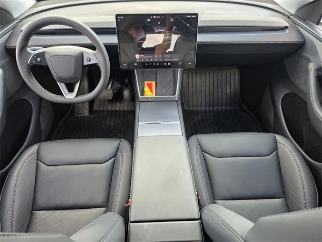2026 Tesla Model Y - Image 13 of 21