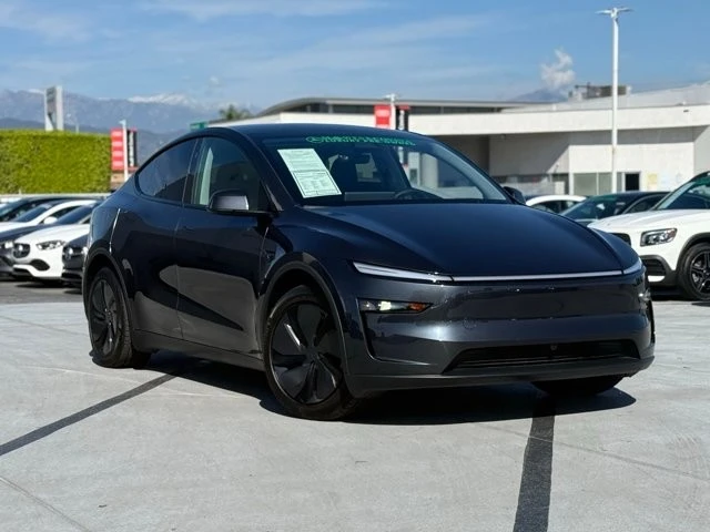 2026 Tesla Model Y - Image 3 of 21