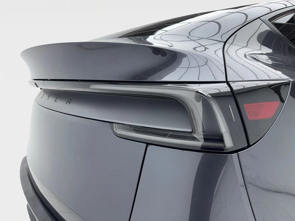 2026 Tesla Model Y - Image 7 of 21