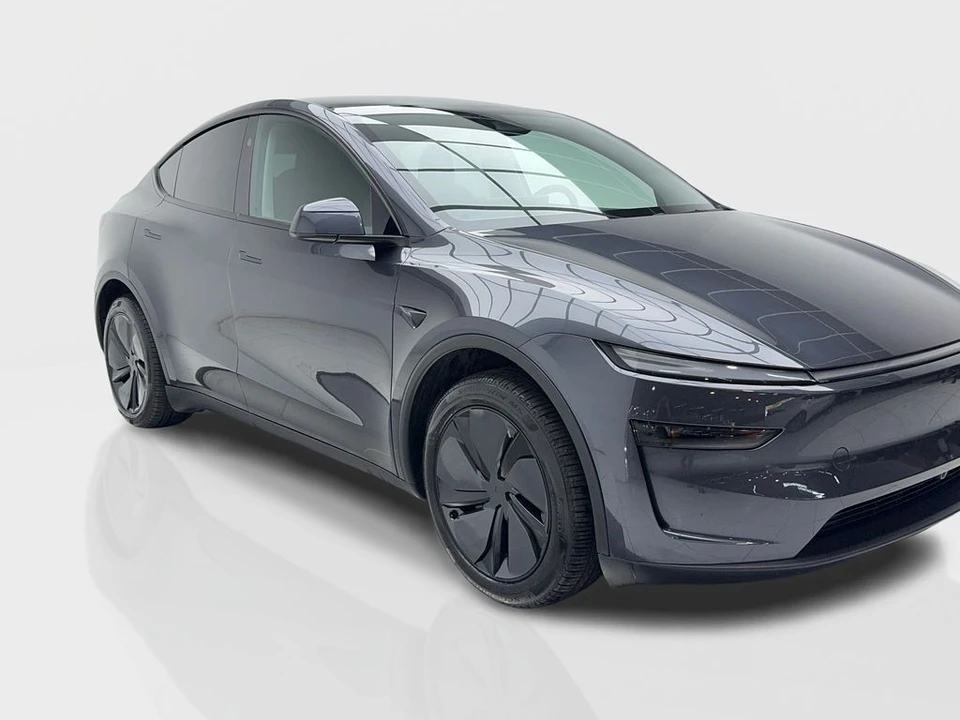 2026 Tesla Model Y - Image 2 of 21