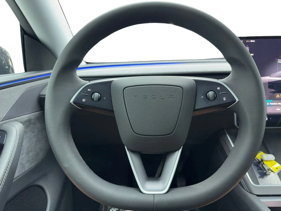 2026 Tesla Model Y - Image 21 of 21
