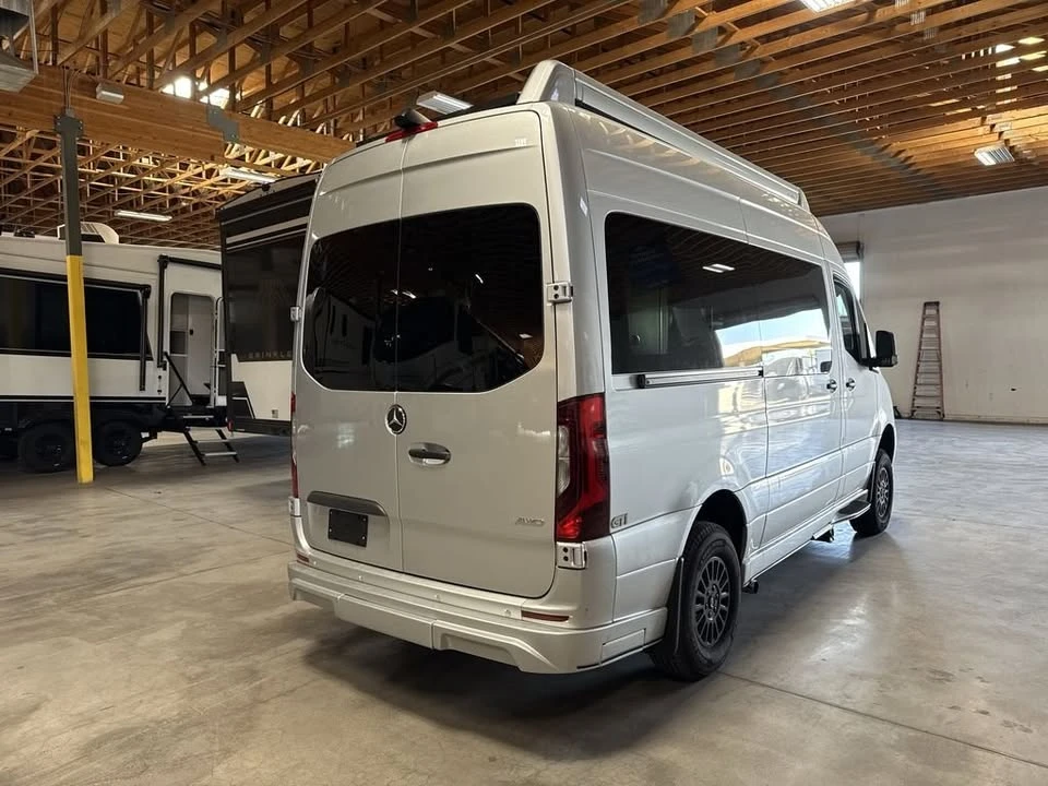 2026 Mercedes-Benz VS30 Sprinter - Image 3 of 19