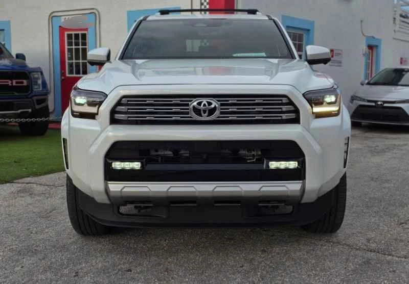 2026 Toyota 4Runner 6th Gen - Image 3 of 8