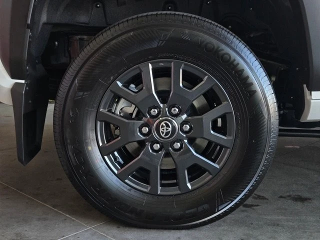 2026 Toyota 4Runner 6th Gen - Image 4 of 13