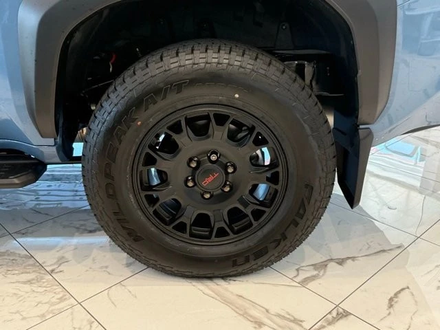 2026 Toyota 4Runner 6th Gen - Image 12 of 21